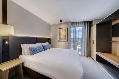 Mountain View Room