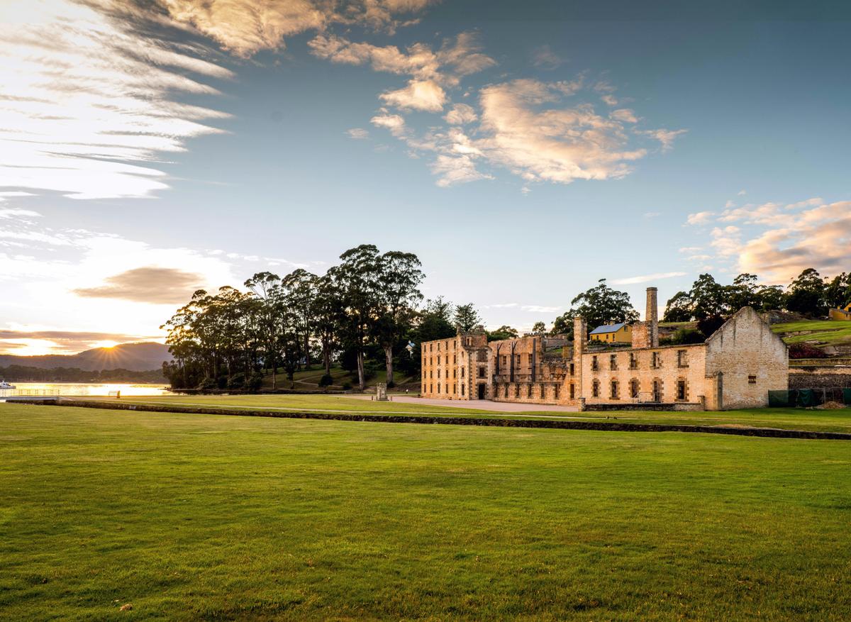 2 Day Tasmanian Highlights Tour - Bruny Island & Port Arthur