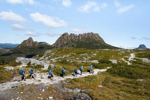 Cradle Mountain Signature Walk