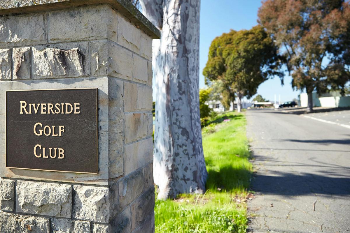 Riverside Golf Club