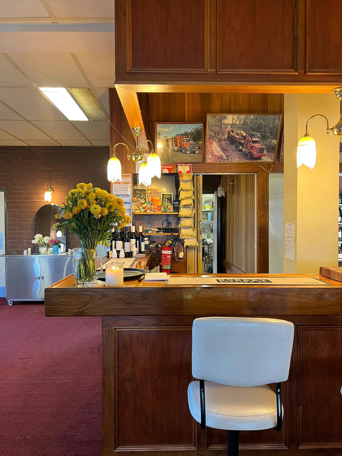 Bar 2