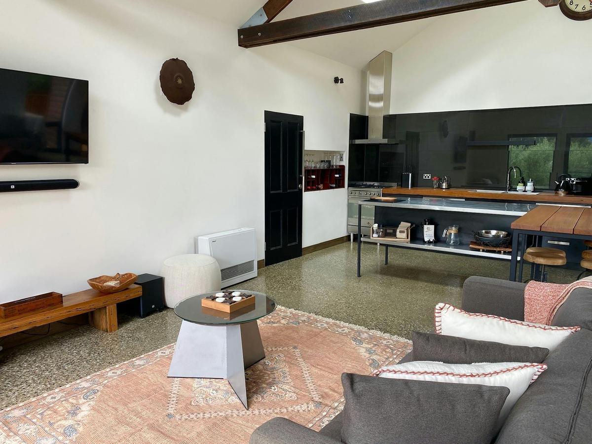 Living and Kitchen area