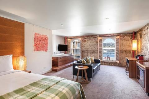 Oriental Suites
