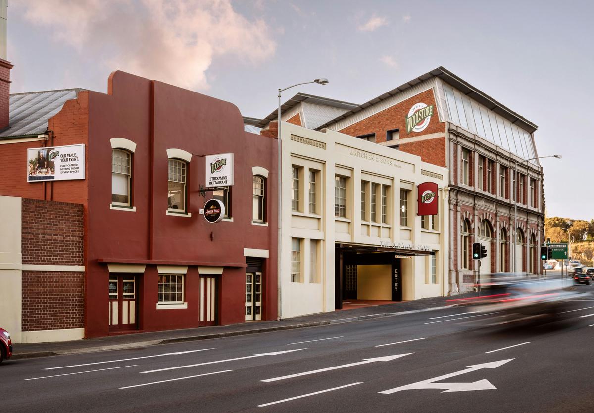 The Old Woolstore Apartment Hotel