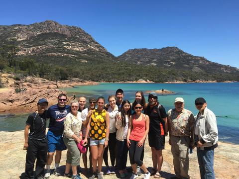 Wineglass Bay & Freycinet National Park tour