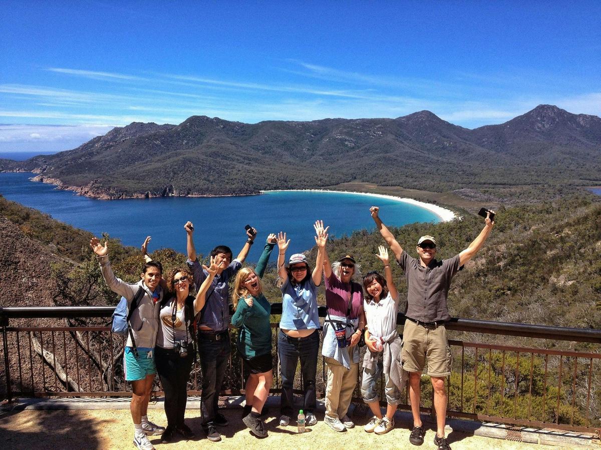 Wineglass Bay & Freycinet National Park tour