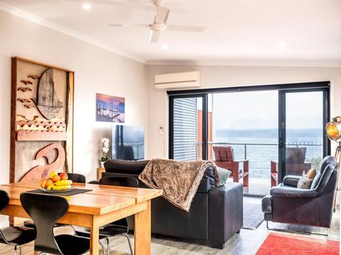 Whale Watcher Apartment 2