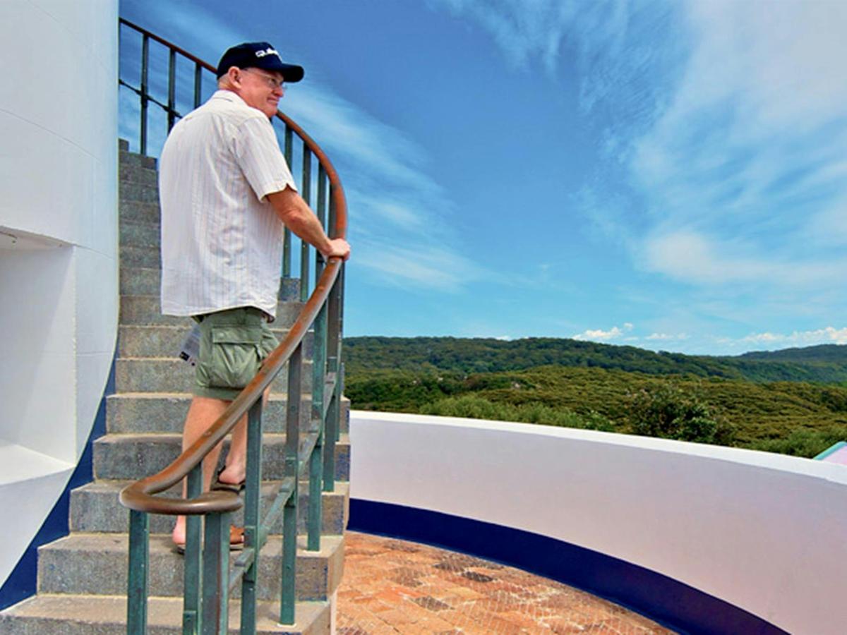 Sugarloaf Point Lighthouse, Myall Lakes National Park. Photo: John Spencer