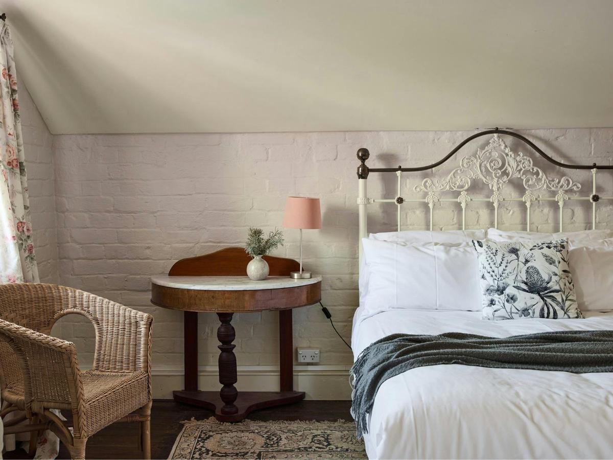 Groom's Cottage