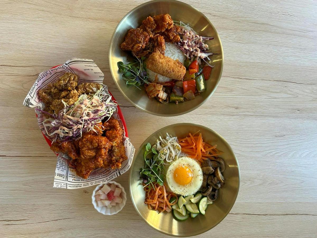 Take away and dine in available.