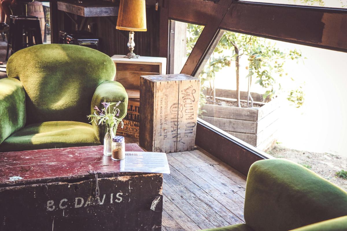Cosy nooks at Willie Smith's Apple Shed