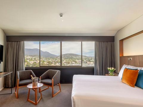 Tower Standard Harbour / Mountain View Rooms