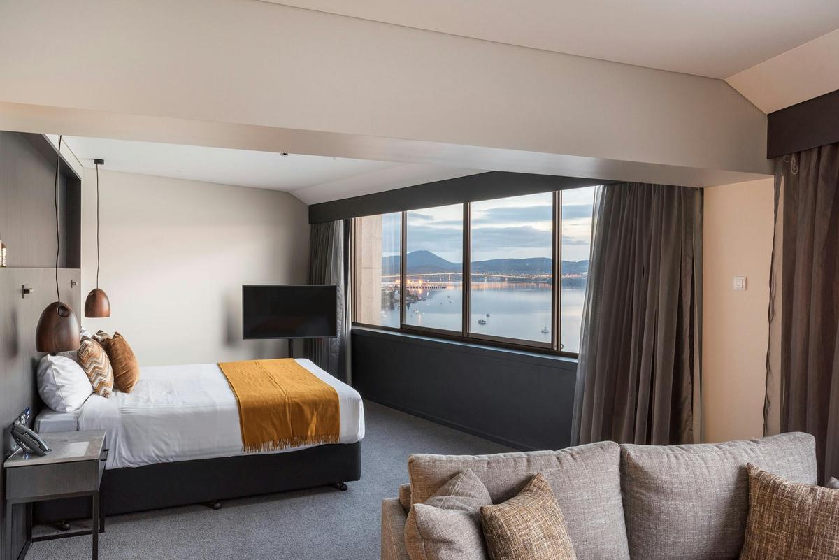 Harbour View Suite