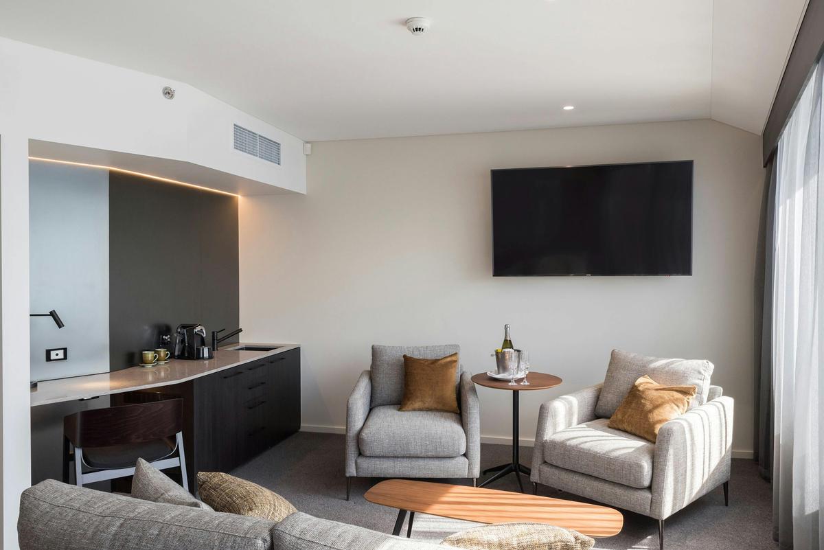 Harbour View Suite