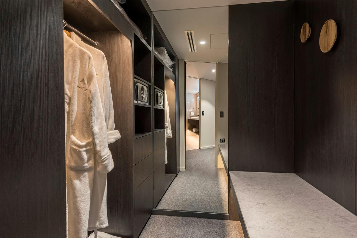 Harbour View Suite