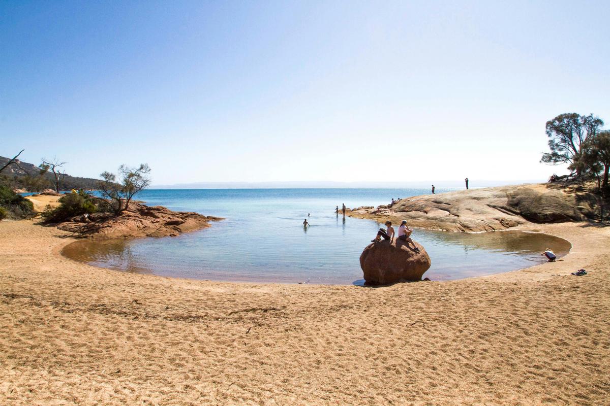 Honey Moon Bay - Inspiring, Romantic, Tranquil