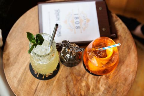 1808 Lounge Bar