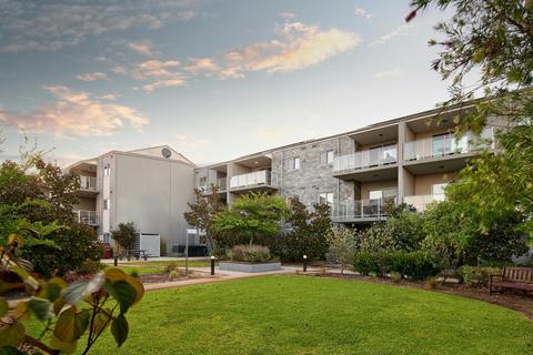 Airport Apartments by Vetroblu