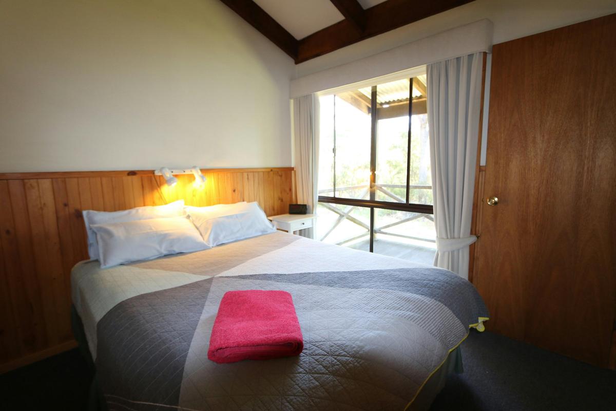 Queen bedroom