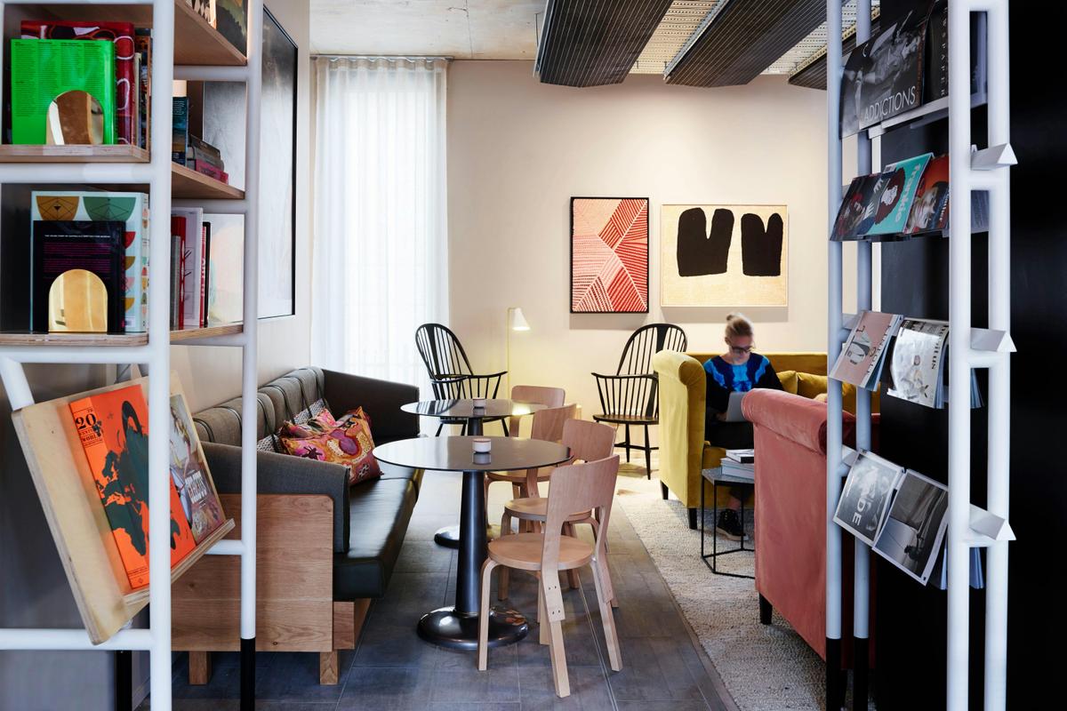 Mezzanine Lounge