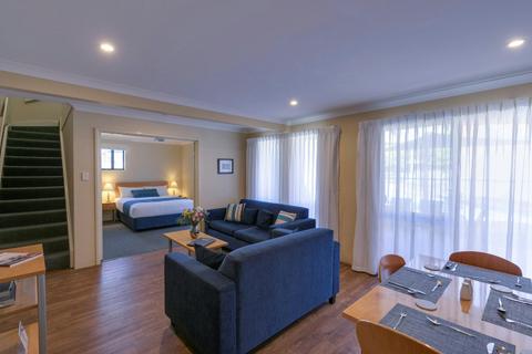 Premier Villa - 3-Bedroom 2-Bathroom