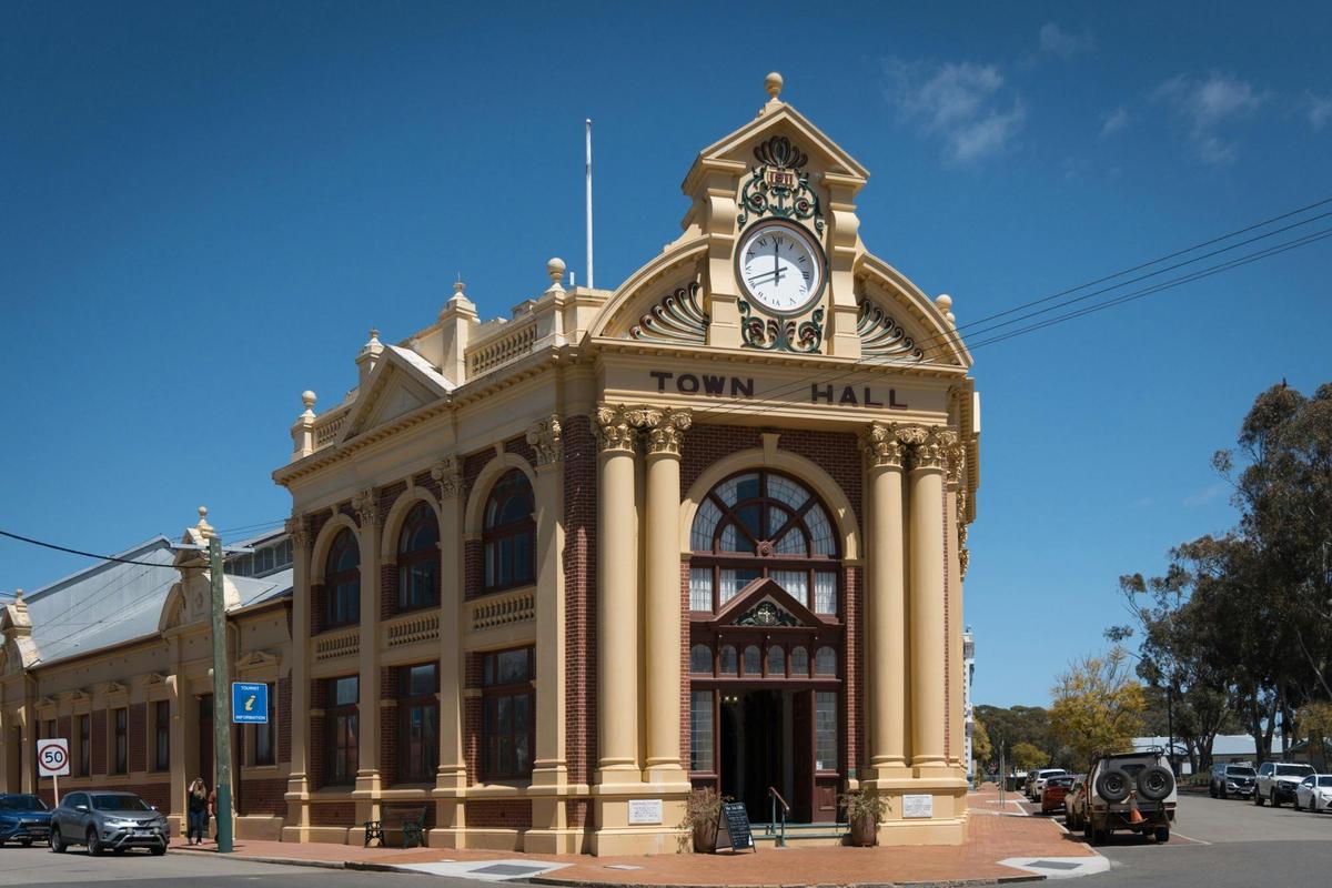 York Town Hall