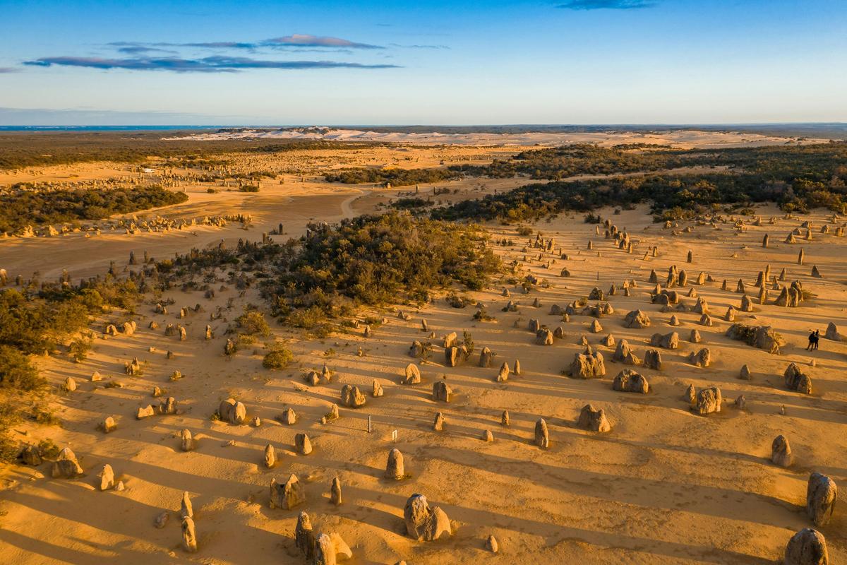 Pinnacles Sunset & Stargazing Tour with Picnic Dinner