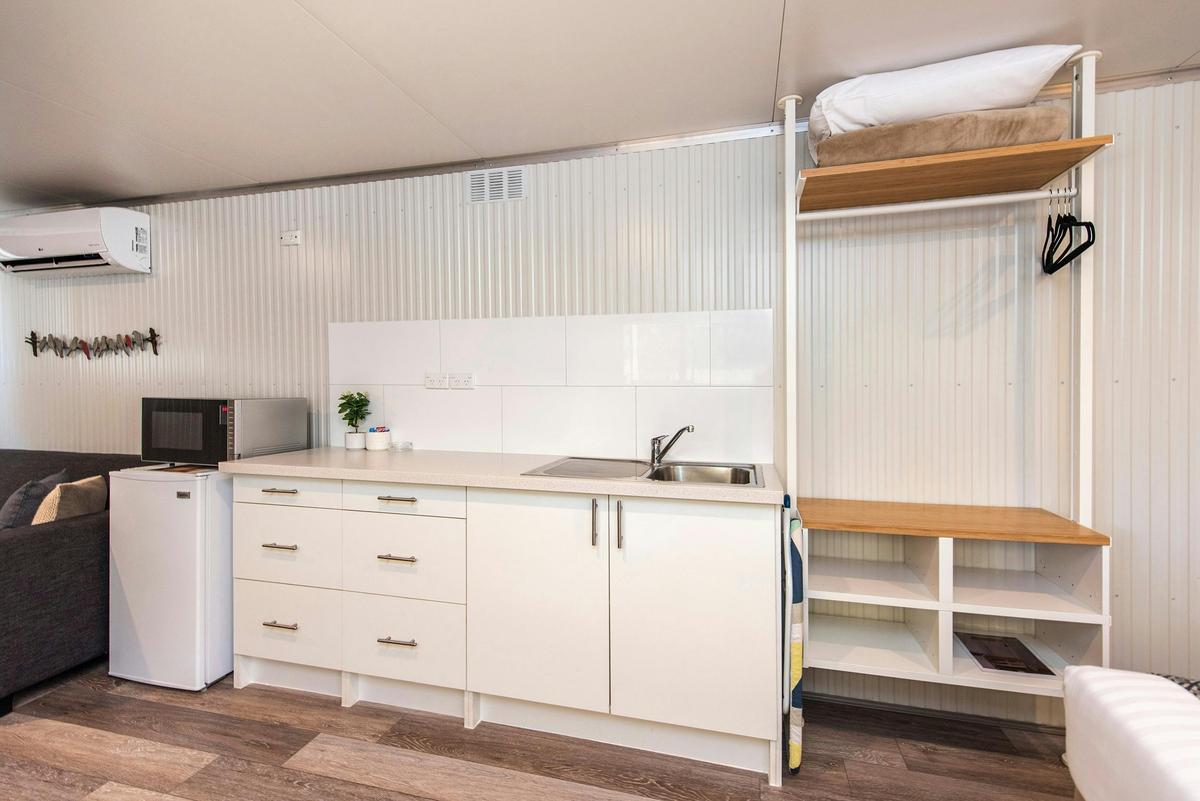 Superior Pet-Friendly Studio Cabin