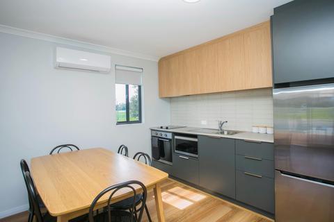 Family Chalet 5 Pet-friendly