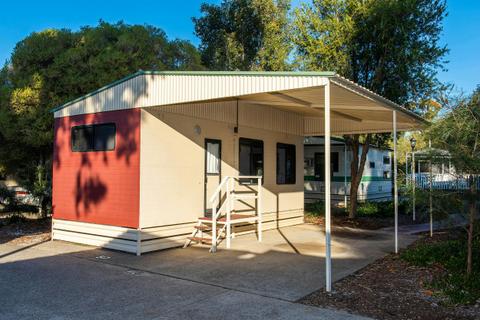 Budget Pet-Friendly Cabin - No En Suite