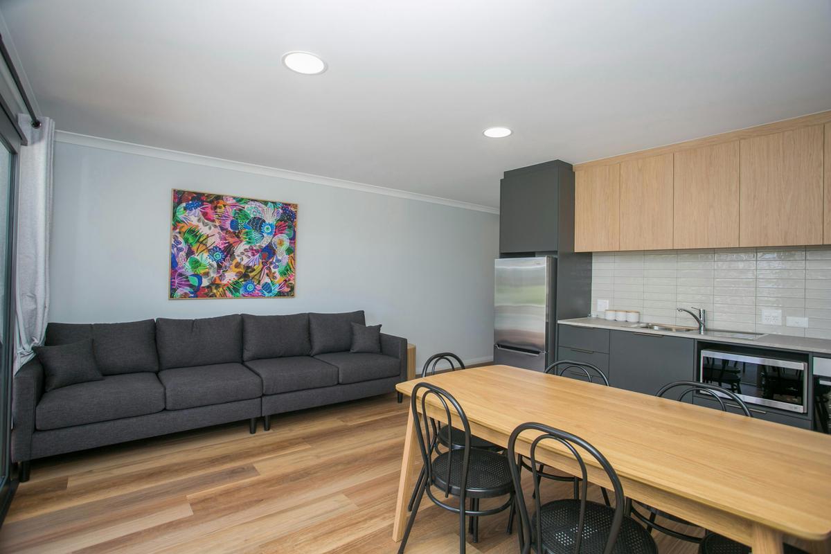 Family Chalet 5 Pet Friendly - Wheelchair Accessible