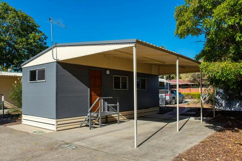 Superior Pet-Friendly Studio Cabin