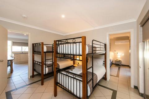 Family Chalet 6 (2 Bedroom)