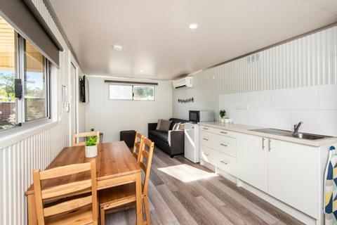 Superior Pet-Friendly Studio Cabin