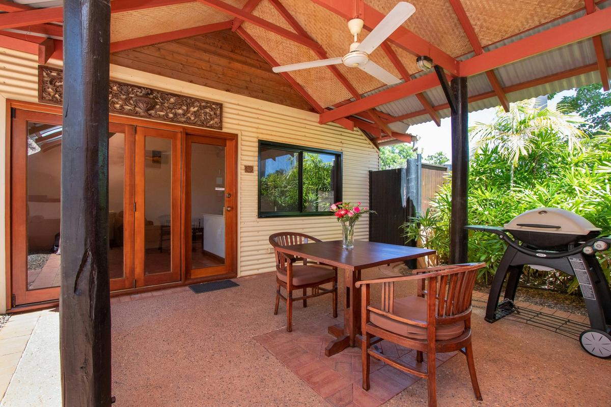 Studio Villa