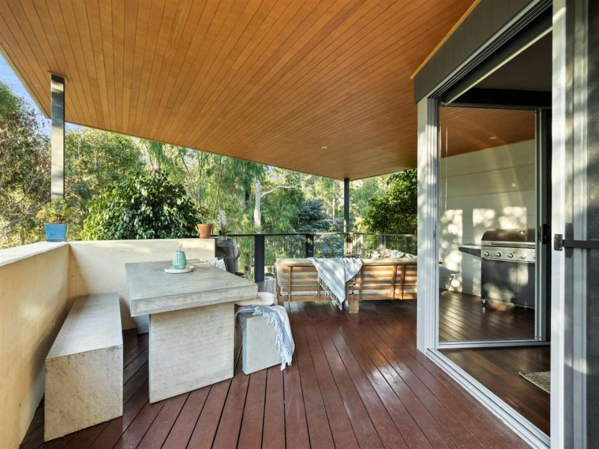 Balcony/Terrace, Seating area and Bbbq grill