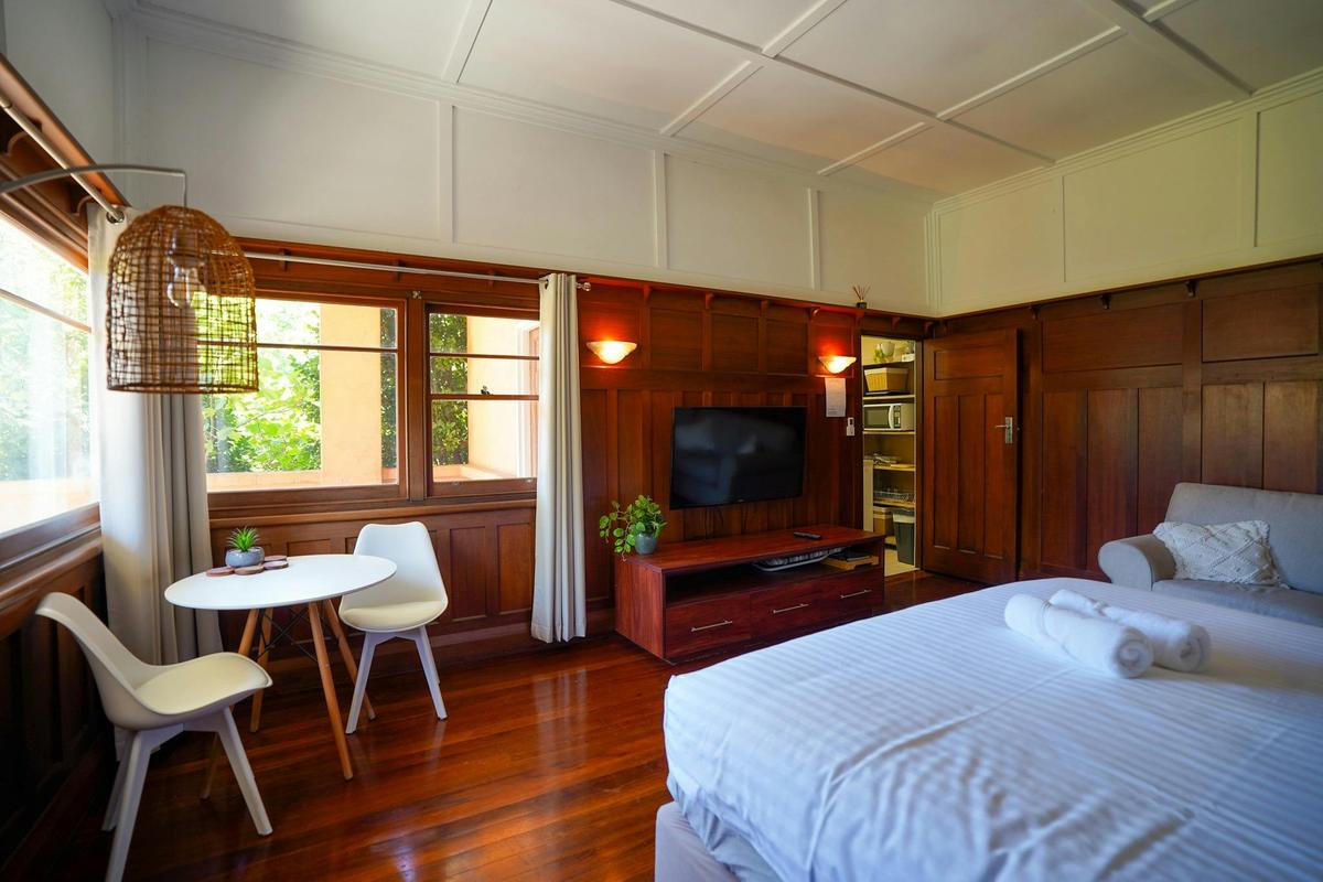 Garden View Suite