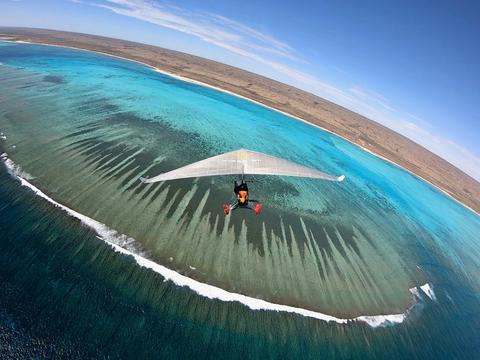60-Minute Birds Eye View Ningaloo