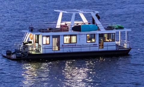 Houseboat Allira