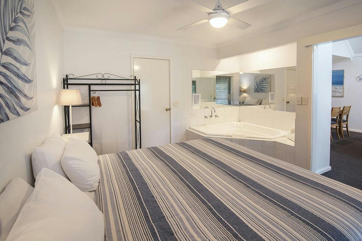 2 Bedroom 2 Bathroom Villa