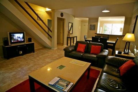3 Bedroom 2 Bathroom Villa