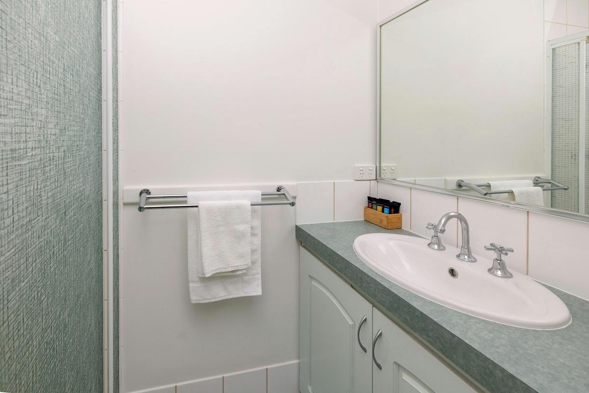 Ensuite Cabin