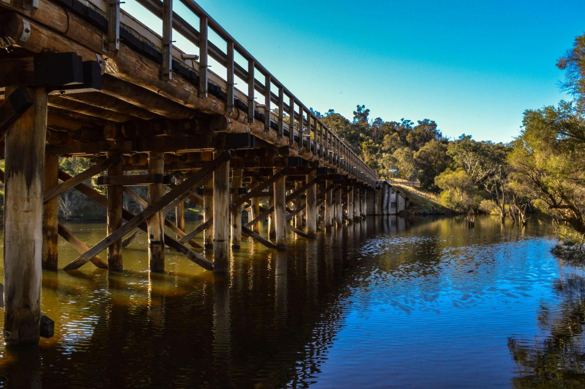 Hotham River Bridge