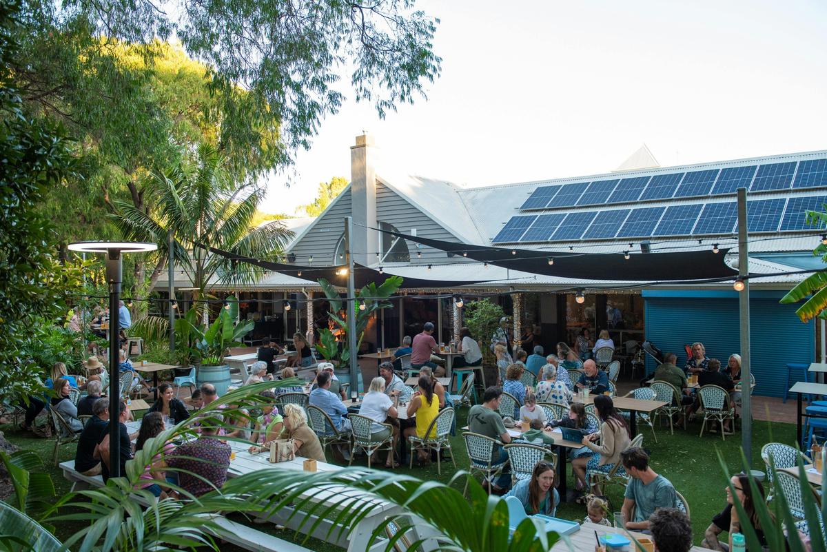 Restaurant Beer Garden