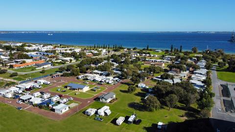 Cee and See Caravan Park