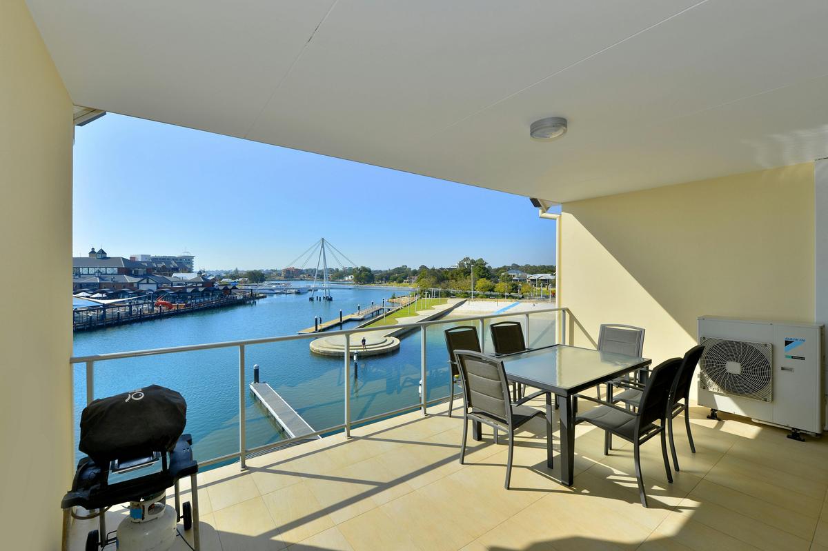 Superior Marina View Apartments
