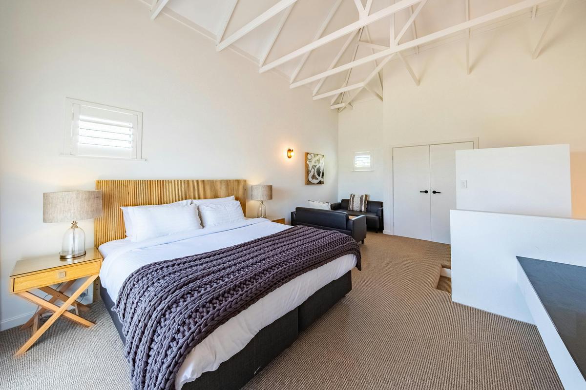 Loft Suite
