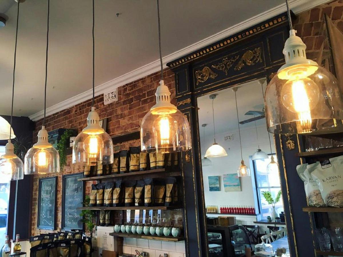 Fleur Tearoom Cafe