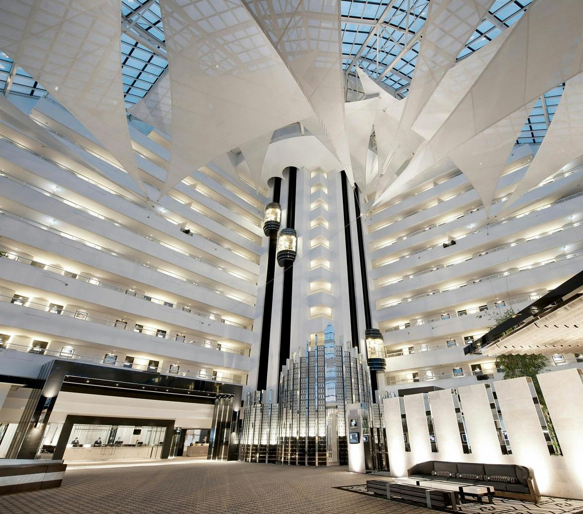 Crown Metropol Perth Lobby