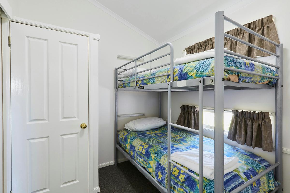 Deluxe 2 Bedroom Spa Villa - Sleeps 4